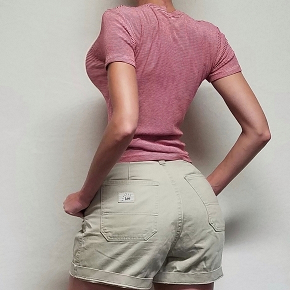 VINTAGE Lee Riveted High Rise Waist USA Made Large Pocket Khaki Shorts 10M - Picture 3 of 12